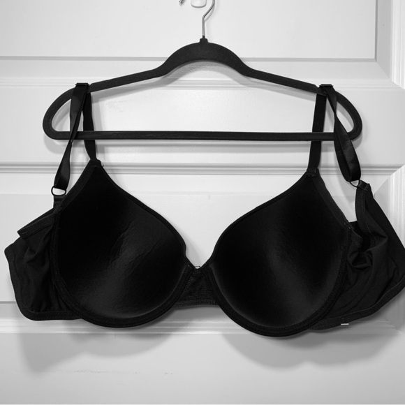 Juicy Couture Intimates Black Padded Push Up Bra Gold Metal Heart Sz 42D - Picture 2 of 13